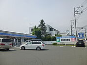 コンビニ「ローソン小田原扇町3丁目店まで502m」