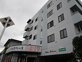 山形県山形市白山3丁目（賃貸マンション1K・4階・22.20㎡） その1