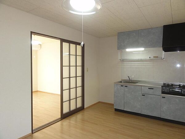 apartment 山形県上山市金生東1丁目
物件地図