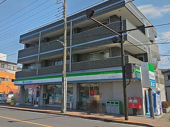 ファミリーマー...