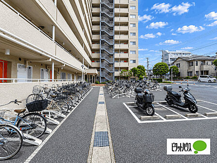 駐輪場です