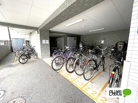 駐輪場です