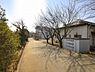 周辺：小学校「市川市立中国分小学校まで949m」
