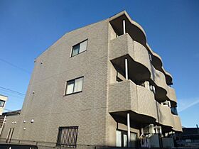 愛知県名古屋市中川区宗円町１丁目26番（賃貸マンション1R・1階・32.40㎡） その1