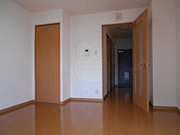 ウェストン 4階1Kのリビング/ダイニング