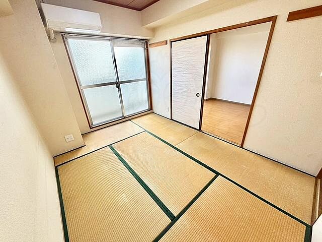 寝室