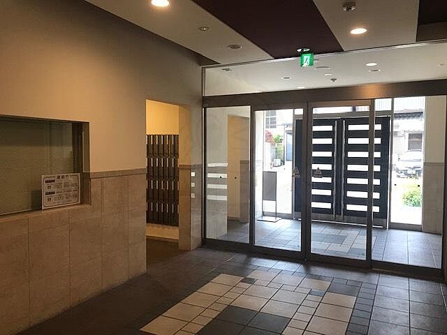 エントランス