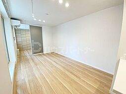 プラマ・Ｋ 301 3階1LDKのリビング/ダイニング