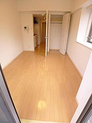 グランフォース西新井 203 2階1Kのリビング/ダイニング