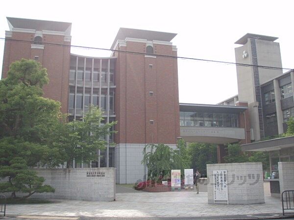 画像26:同志社大学　新町校舎まで50メートル