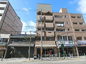 カーサテリトリオパエゼ 304 ｜ 京都府京都市上京区千本通一条上ル泰童片原町（賃貸マンション1R・3階・17.50㎡） その1