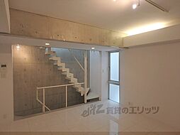 京都市営烏丸線 丸太町駅 徒歩13分の賃貸マンション 1階1LDKのリビング/ダイニング