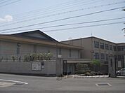 山科中学校まで800メートル