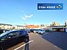 周辺：ウジエスーパー長町店 徒歩5分。 400m