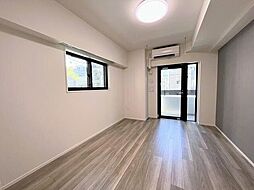 ジオエント上野松が谷 2階1Kのリビング/ダイニング