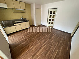 第5ママダビル 5階2LDKのリビング/ダイニング