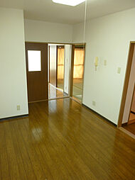 ヴィラ・シャンベール 205 2階2DKのリビング/ダイニング