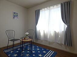 サマックス・アビタシオン 201 2階1Kのリビング/ダイニング