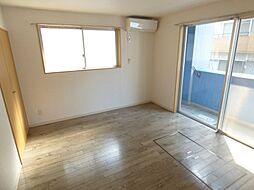 ブラウシュロス 202 2階1Kのリビング/ダイニング