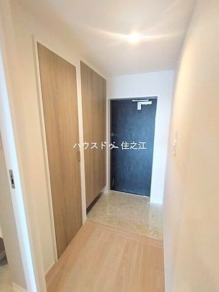 散らかりがちな玄関もスッキリの玄関収納付
