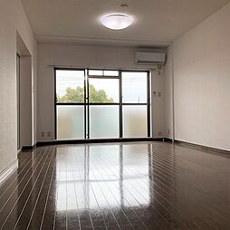 Ｖｉｖｅｌｌｅ彦根城町 201 2階3LDKの室内