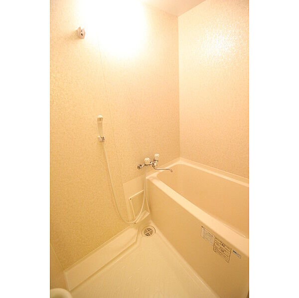 画像5:清潔感あるバスルームです