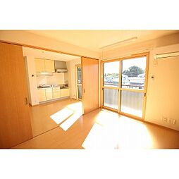 ディアコート・ティアラA棟 201 2階2DKのリビング/ダイニング