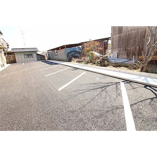 detached 茨城県行方市玉造甲
地図を見る