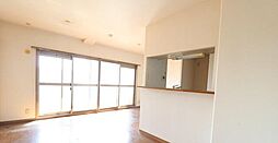 アーバン松浜 2階3LDKの室内