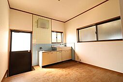 くわだ住宅 3DKの室内