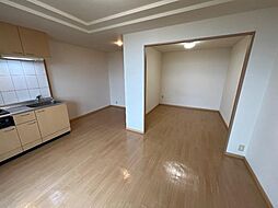 ルーエンビレッジＣ 3階1LDKの室内