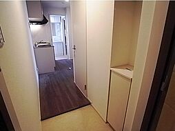 Maison　de　QuatreIII（メゾン　ド　キャトル 5階1Kの室内