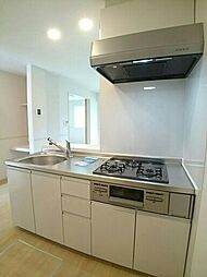 フィグ　キャッスル 1階1LDKの室内