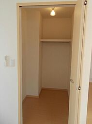 アイリス 1階ワンルームの室内