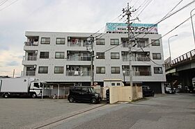 サンシャイン有泉  ｜ 山梨県中巨摩郡昭和町西条（賃貸マンション1LDK・2階・50.10㎡） その1