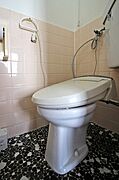 トイレ温水洗浄便座