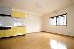 メゾン大里II 1階1LDKのリビング/ダイニング