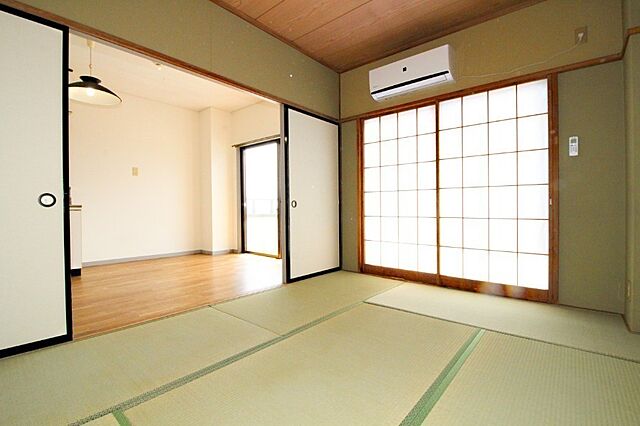 寝室