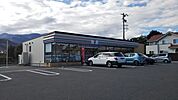 セブンイレブン南アルプス白根店605ｍ