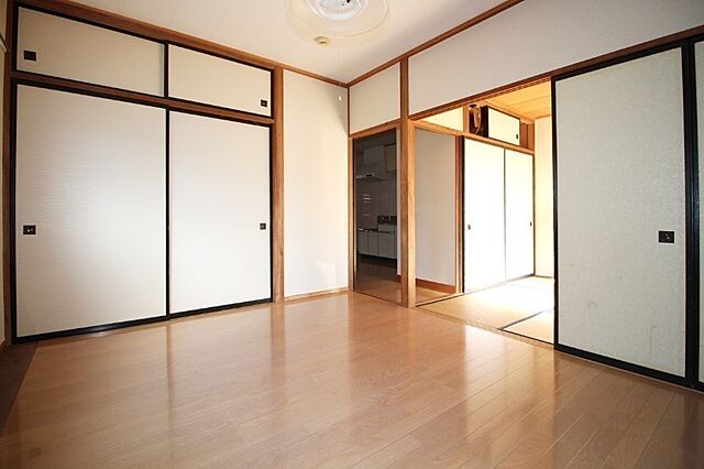 寝室