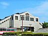 周辺：JR東海道本線・愛知環状鉄道「岡崎駅」　徒歩約13分（約974ｍ）　東海旅客鉄道（JR東海）東海道本線および愛知環状鉄道愛知環状鉄道線の駅である。通勤・通学の乗換にも便利な駅です。