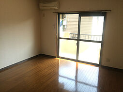 グロワール 302 3階1Kの室内