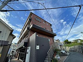 グローバルヒルズ塩屋 302 ｜ 兵庫県神戸市垂水区塩屋町6丁目（賃貸マンション1R・3階・28.00㎡） その1