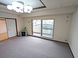 旭山シャトー桂和 204 2階2LDKのリビング/ダイニング