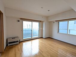 第10旭レジデンス 302 3階2LDKのリビング/ダイニング