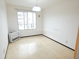 ファーロックコートＫ18 303 3階1Kのリビング/ダイニング