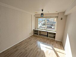 アルパ宮の森 304 3階1Kのリビング/ダイニング