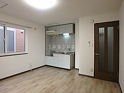 クリオネＢ 305 3階1LDKのリビング/ダイニング