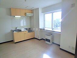 オーシャンビル北星学園前 102 1階1DKのリビング/ダイニング