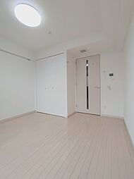 きれいな洋室です